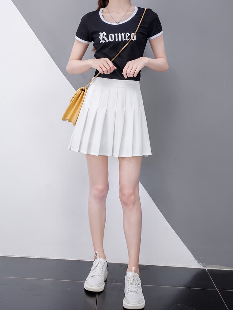プリーツスカート 上品な印象の細プリーツミニスカート