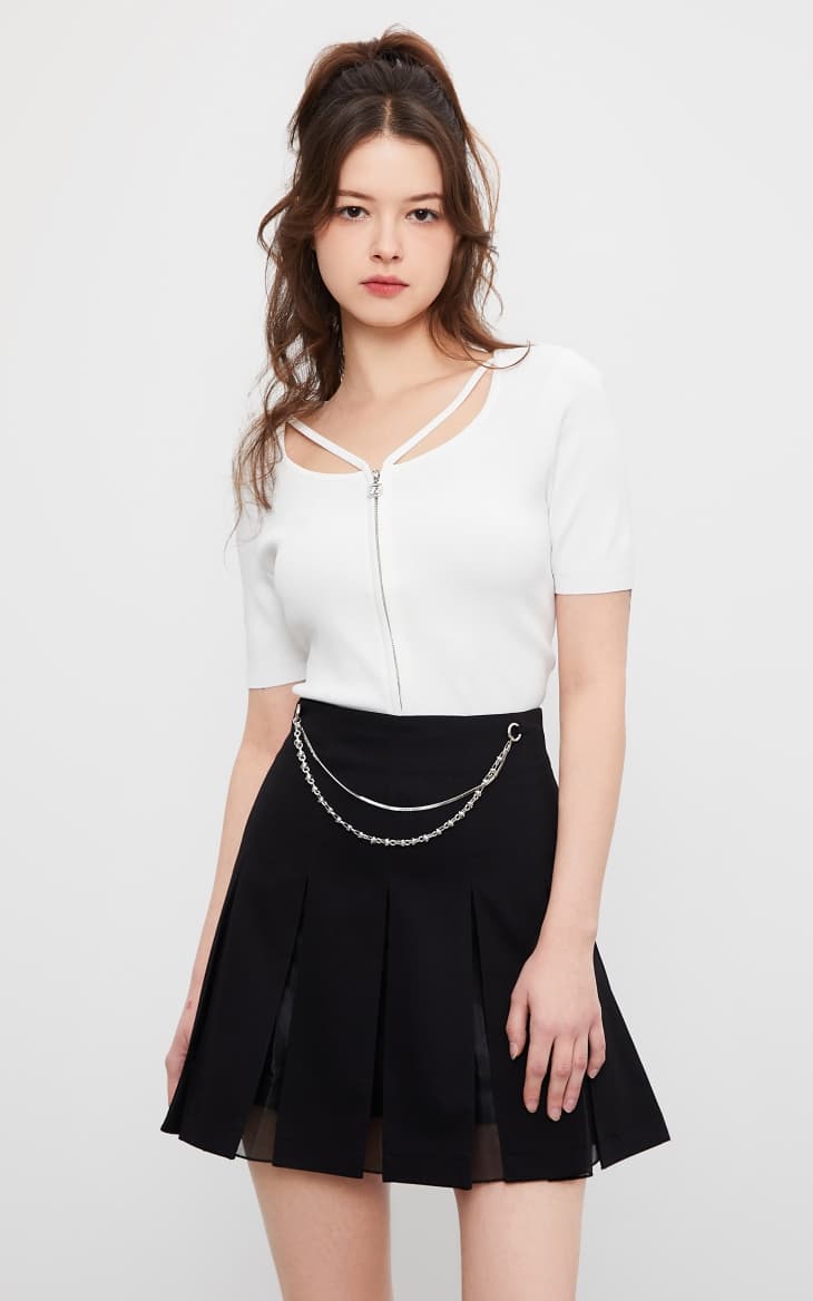 プリーツスカート 鎖飾り付きプリーツミニスカート