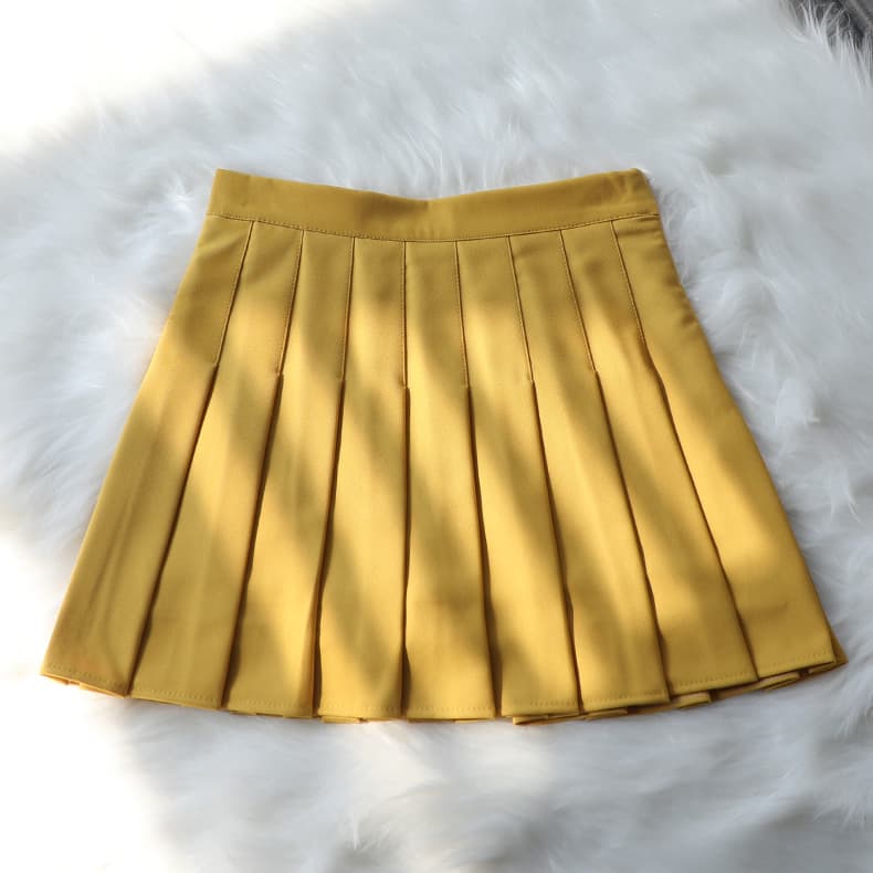 プリーツスカート 光沢感あふれる上品プリーツミニ