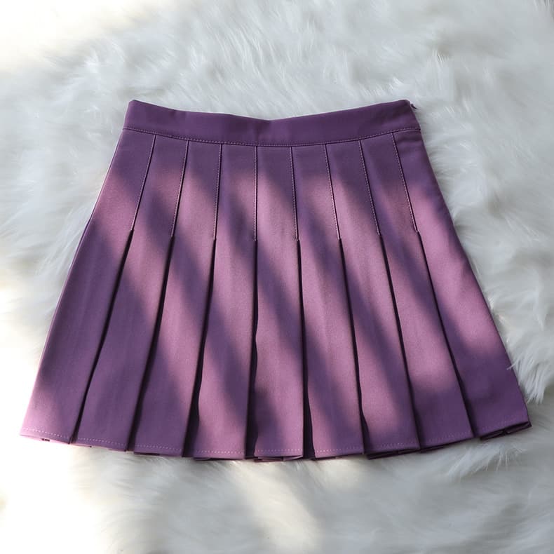 プリーツスカート 光沢感あふれる上品プリーツミニ