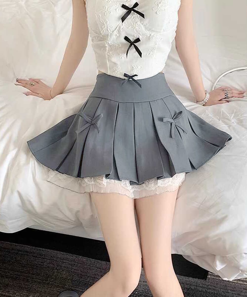 リボン付きボックスプリーツスカート レース裾ミニ丈