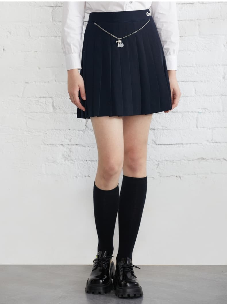 プリーツスカート チャーム付き制服風プリーツミニ