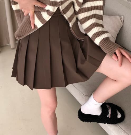秋冬ハイウエストプリーツスカート膝丈ミニ