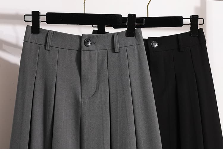 プリーツスカート きちんと感漂う上品プリーツロング