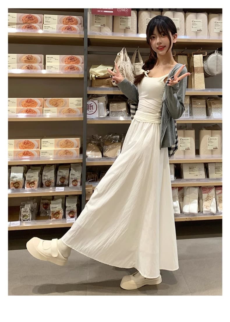 プリーツスカート 優美なひだ飾りマキシスカート