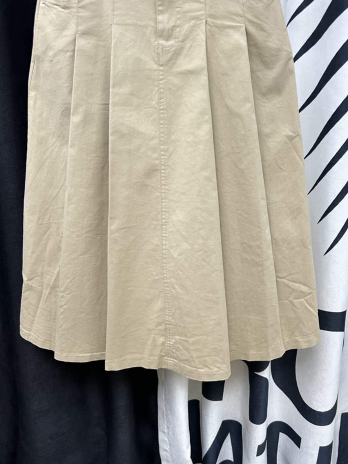 プリーツスカート ポケット付きプリーツフレアスカート