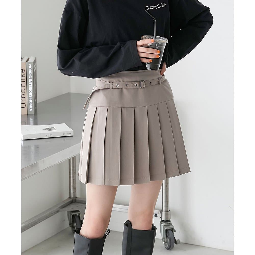 プリーツスカート ベルト付き制服風プリーツミニスカート