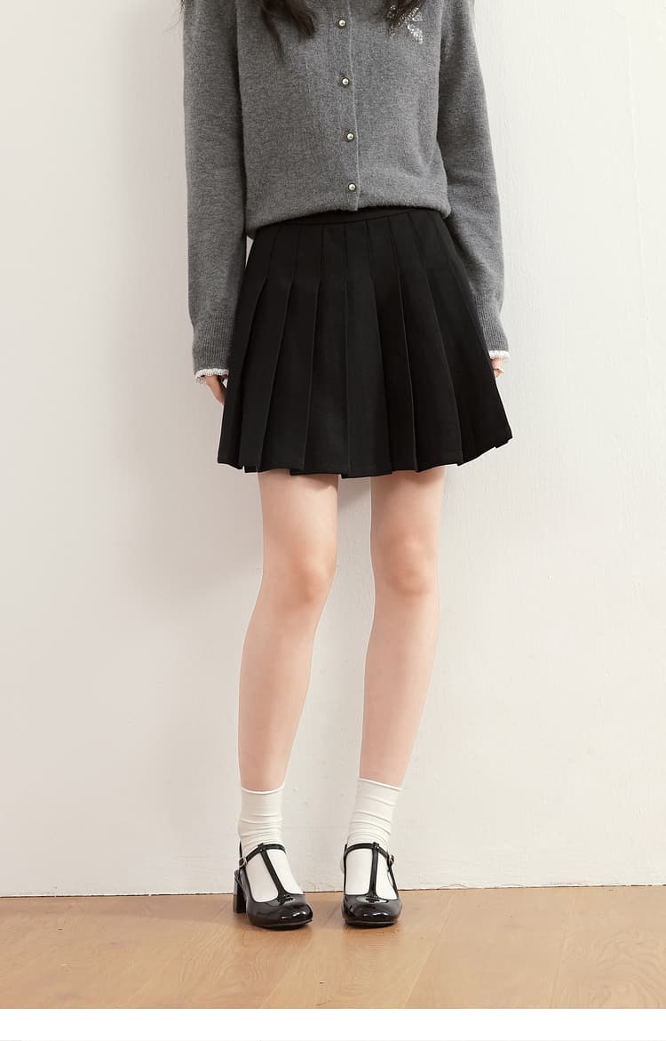 プリーツスカート ふんわり広がる制服風プリーツミニ