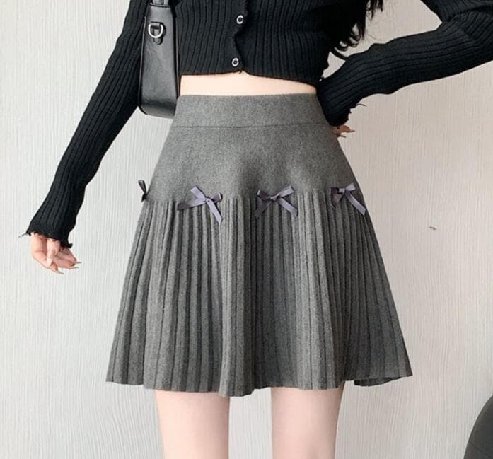女子高校生風プリーツスカート リボン付き膝上ミニ丈