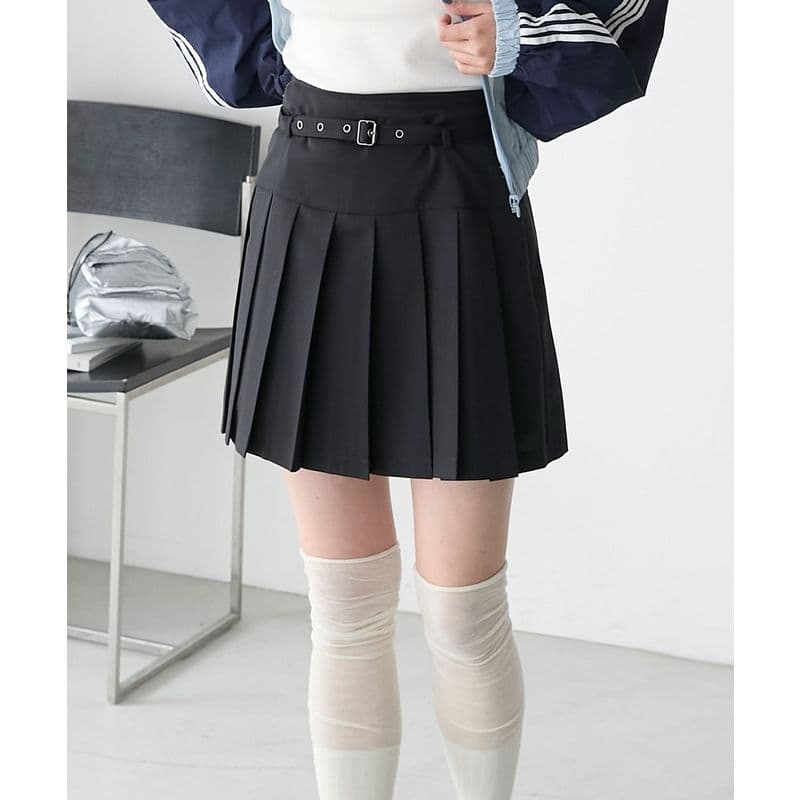 プリーツスカート ベルト付きプリーツミニスカート
