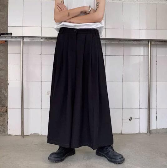 暗黒系ロング丈プリーツスカート黒