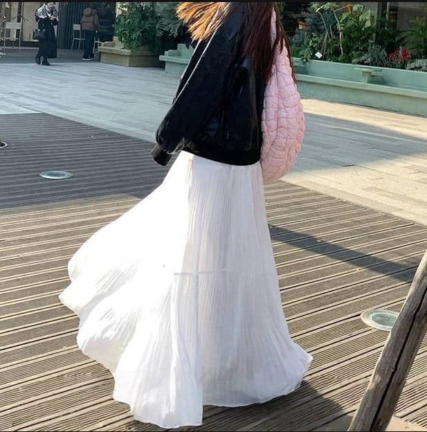 プリーツスカート 優美な揺れ感 ティアードプリーツロング
