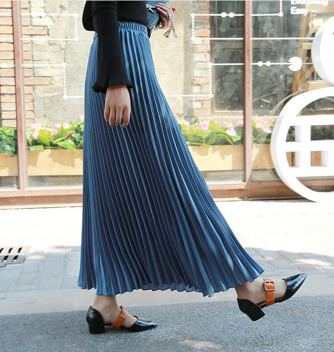美シルエットプリーツスカート ロング丈 ウエストゴム 着痩せ効果